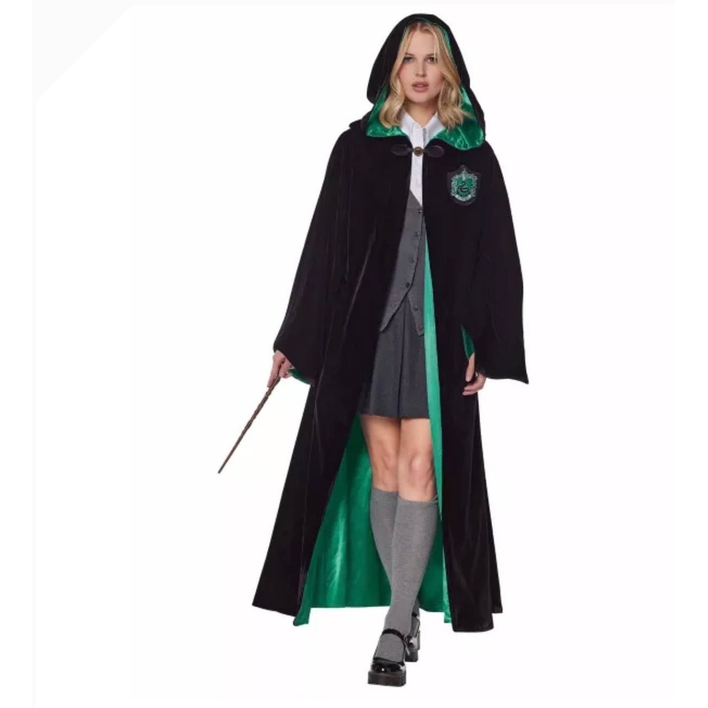 Harry Potter Slytherin Deluxe Robe Adult One Size Black Green Spirit Halloween